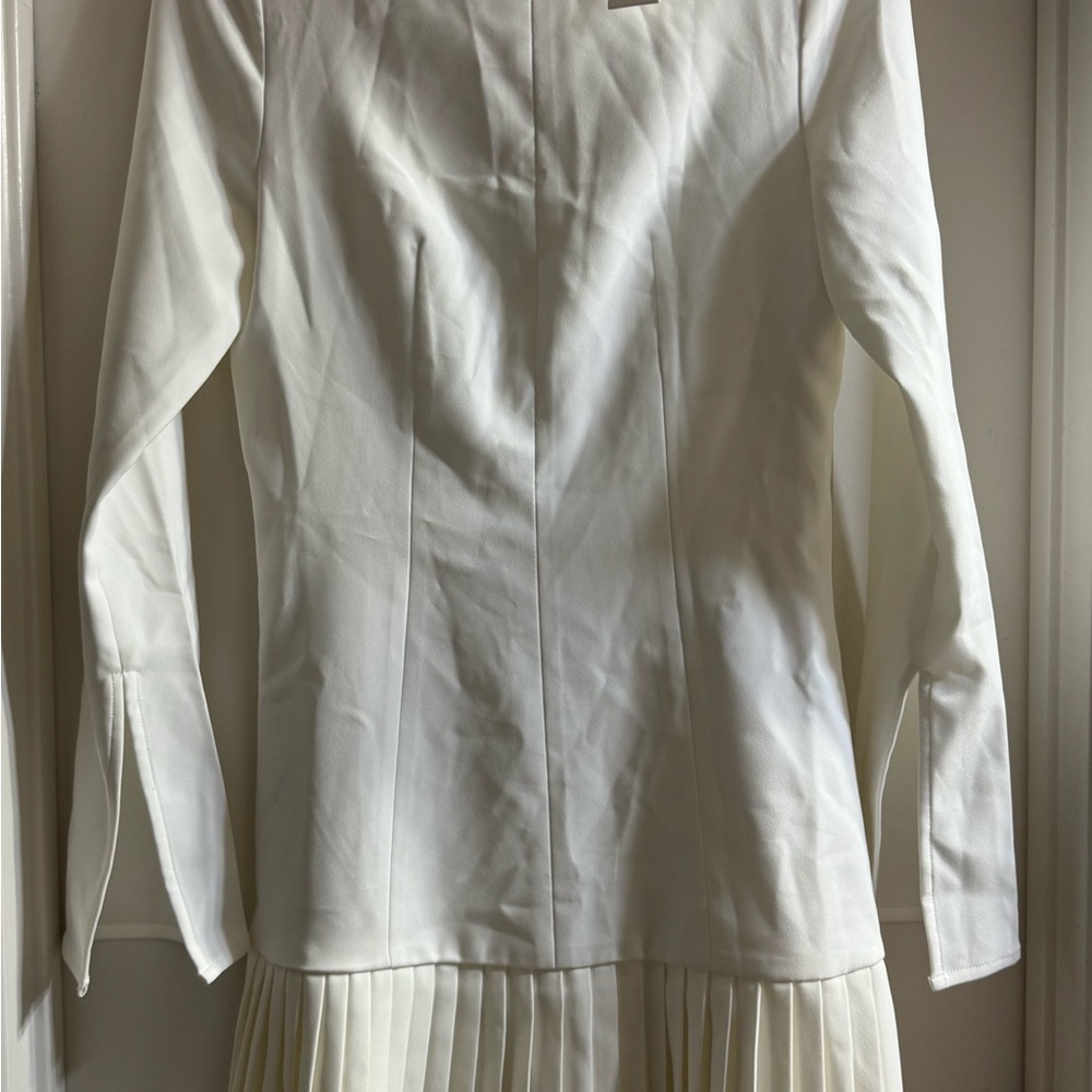 Commense Red Pleated Hem Mock Neck Mini Dress XS NWT Long Sleeve White - Picture 7 of 12